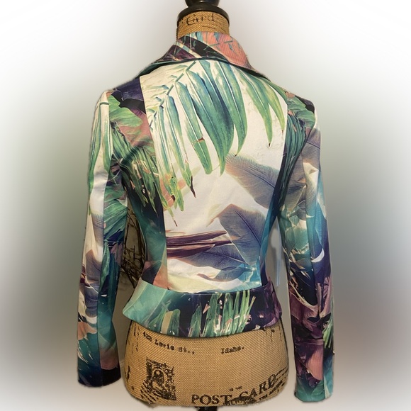 Jennifer Lopez Sz XS Green, Pink, White Palm Leaf Design Women’s Jacket - Picture 2 of 8